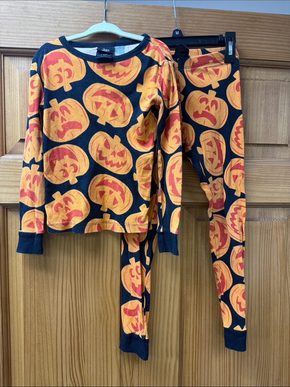Kids Halloween Pumpkin Pajama Set - Black & Orange